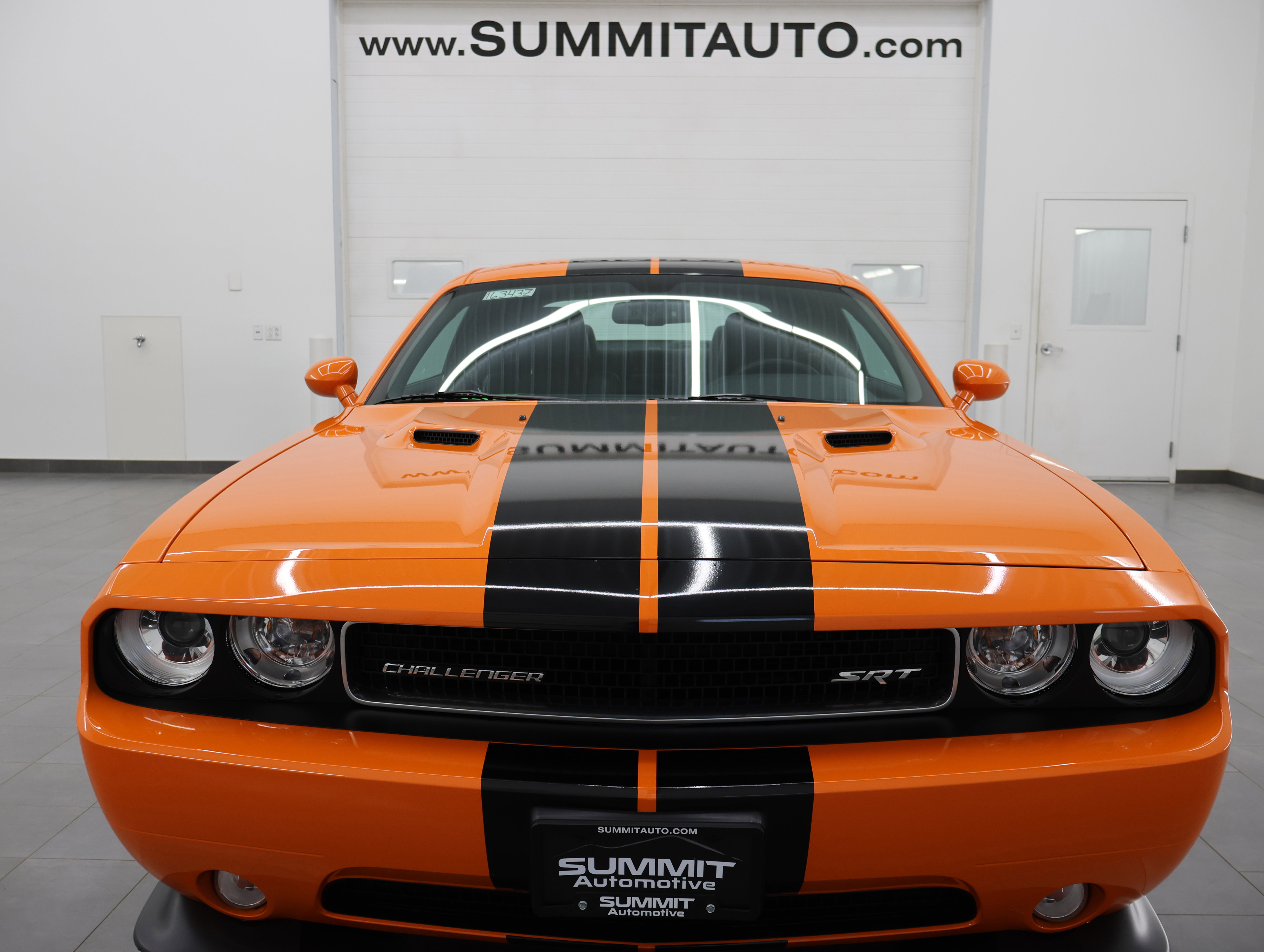 Used 2014 Dodge Challenger SRT8 image 18