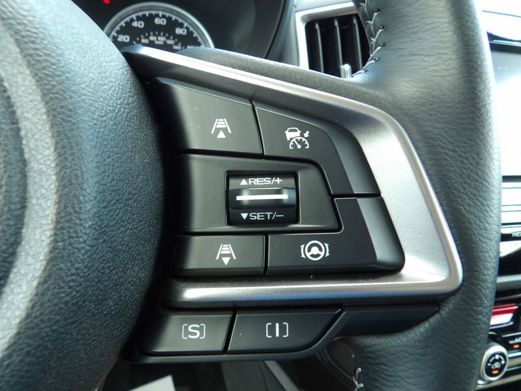 Used 2020 Subaru Forester Premium AWD/4WD image 18