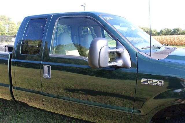 Used 2000 Ford F250 Lariat image 6