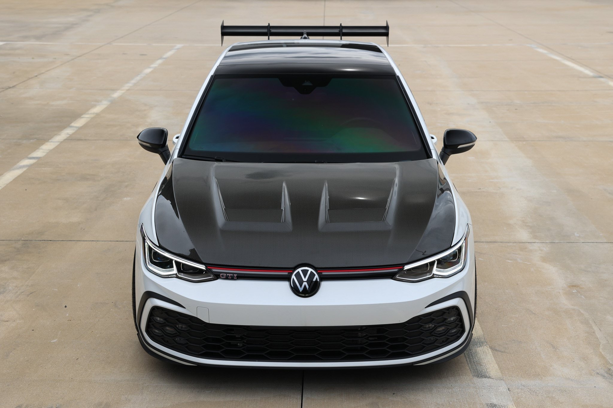 Used 2024 Volkswagen GTI SE FWD image 23