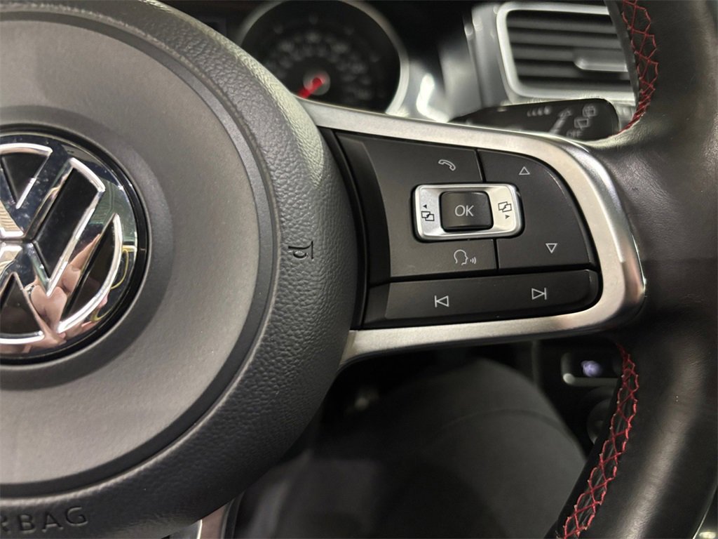Used 2015 Volkswagen GTI Autobahn image 27