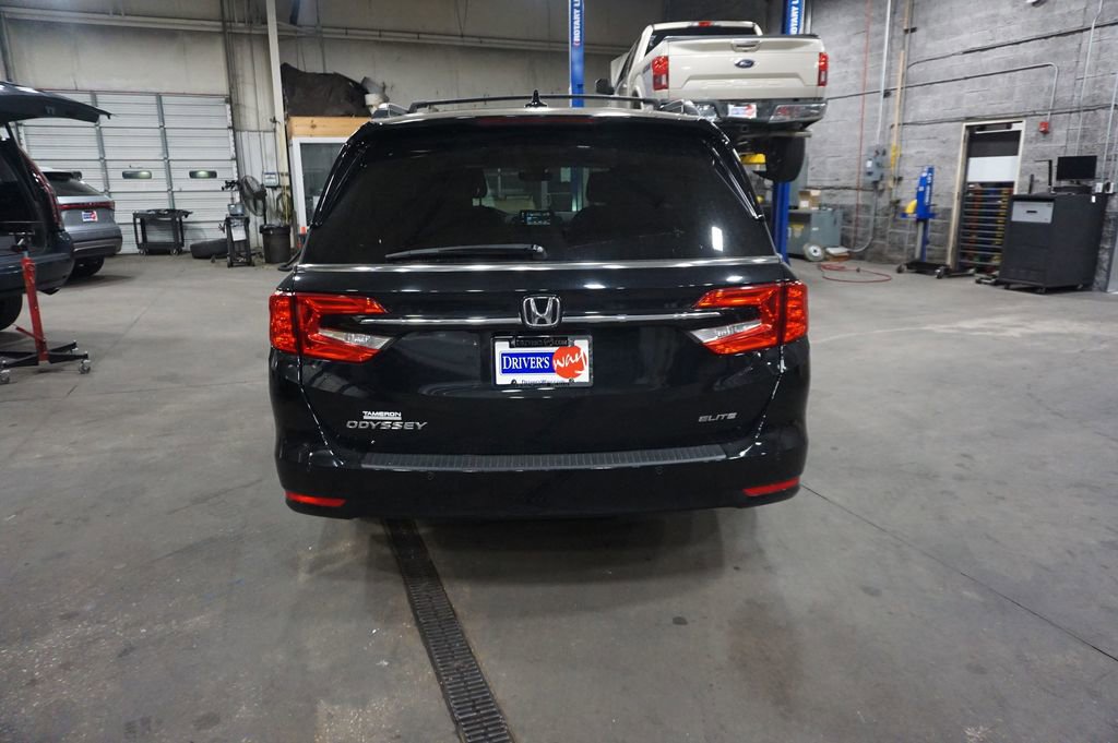 Used 2023 Honda Odyssey Elite image 23
