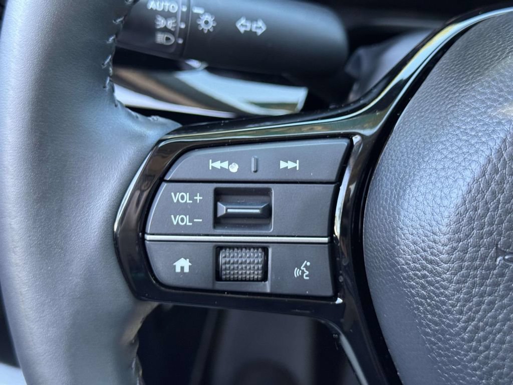 Used 2024 Honda CR-V EX-L image 21
