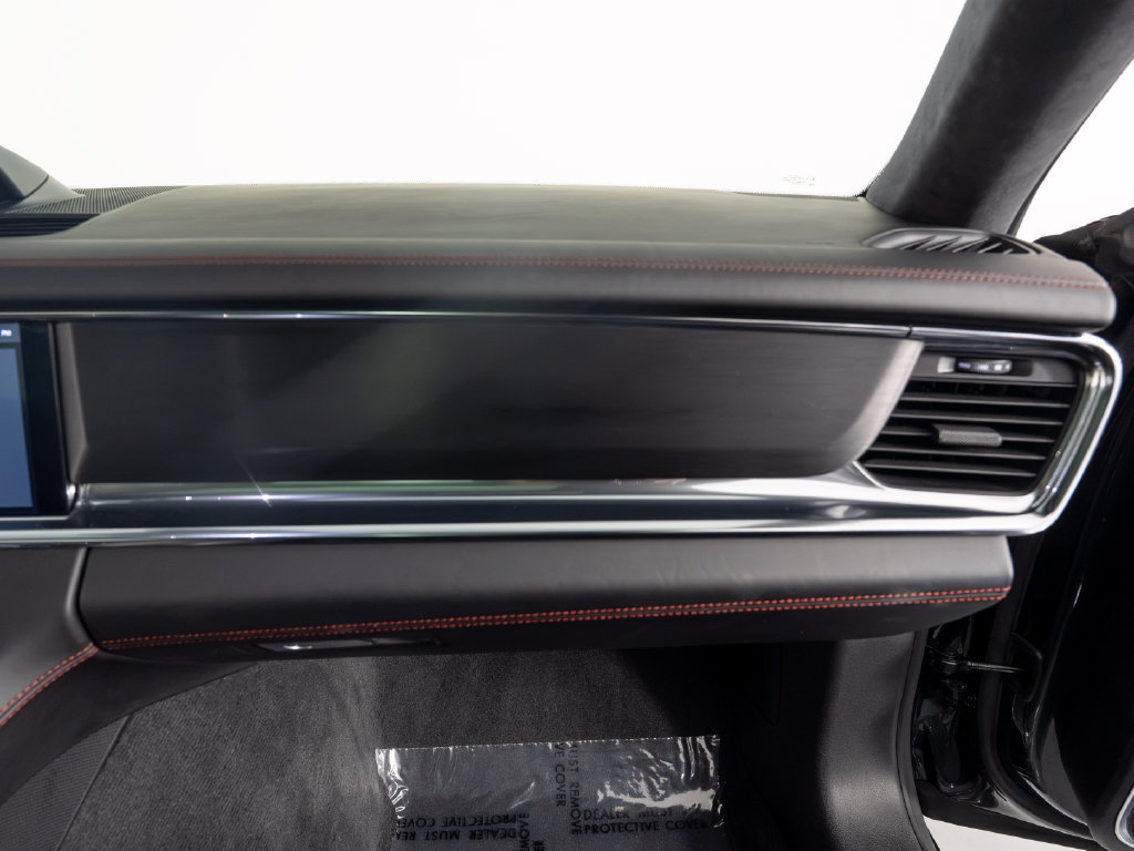 Certified 2020 Porsche Panamera GTS AWD/4WD image 39