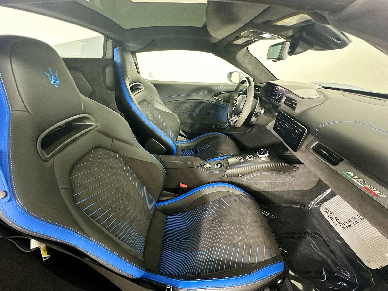 Used 2023 Maserati MC20 Spyder RWD image 47