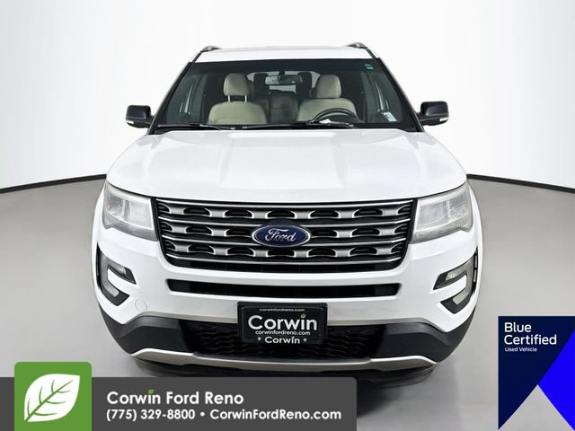 Used 2017 Ford Explorer XLT w/ Equipment Group 201A AWD/4WD image 2