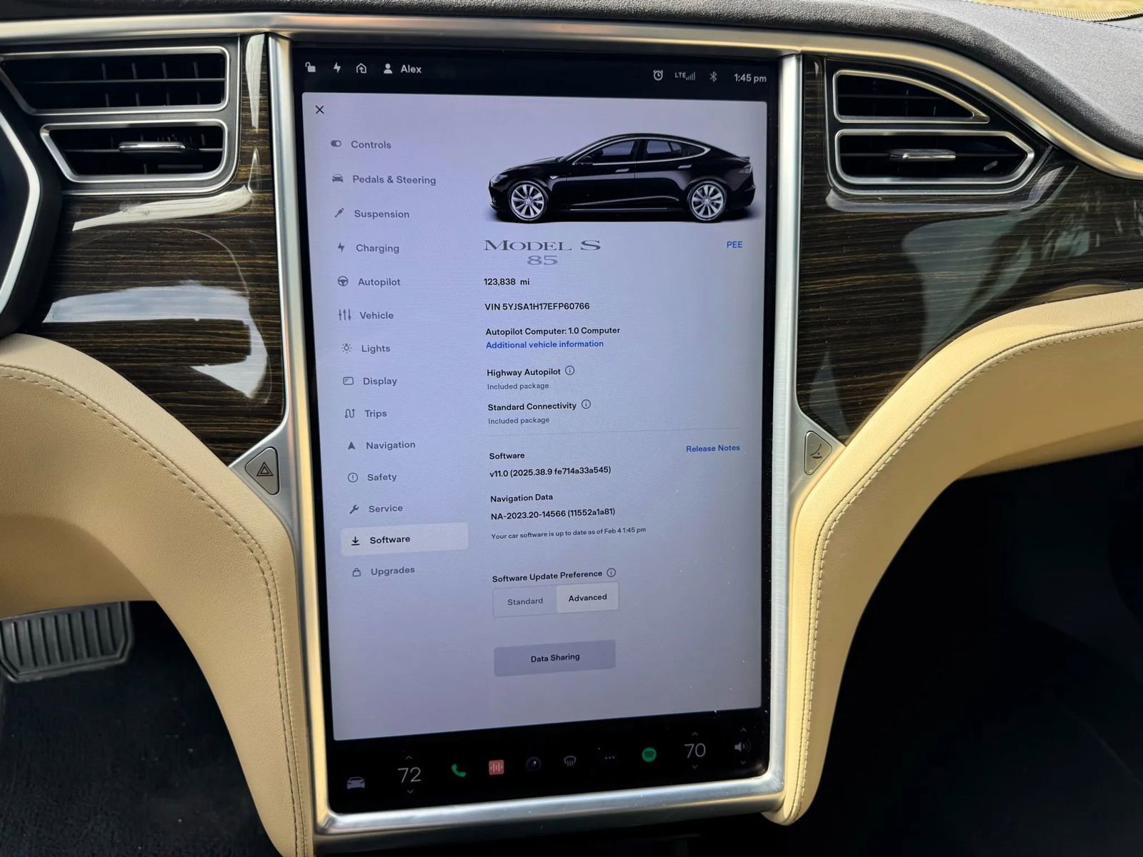 Used 2014 Tesla Model S 85 image 21