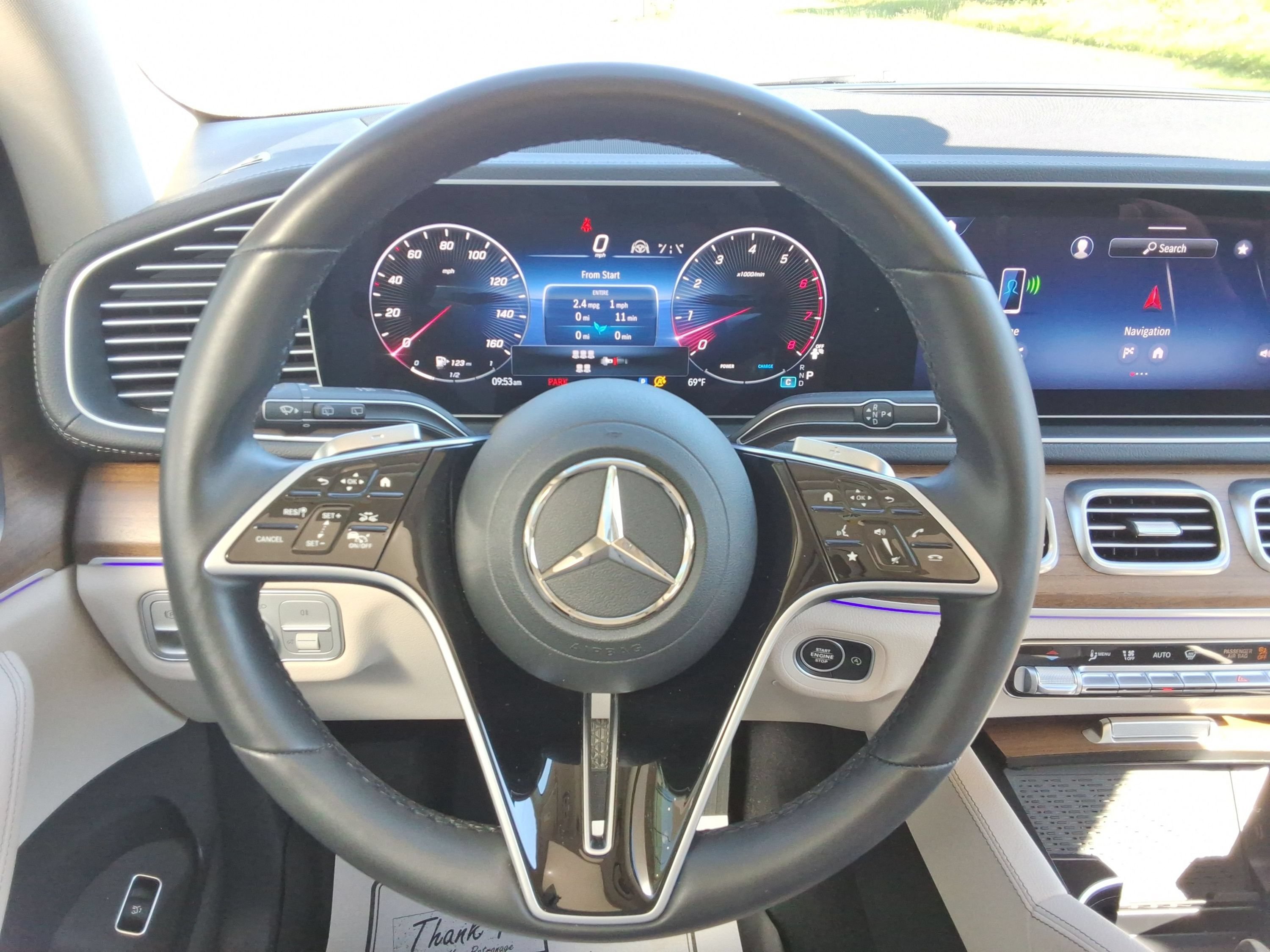 Used 2024 Mercedes-Benz GLS 450 4MATIC image 11