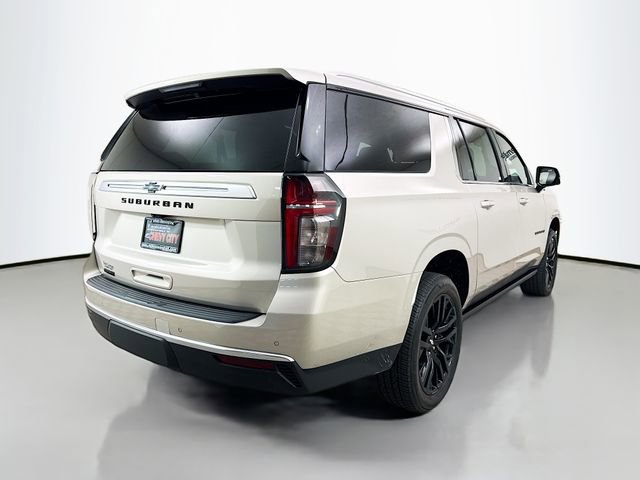 Used 2024 Chevrolet Suburban High Country image 10