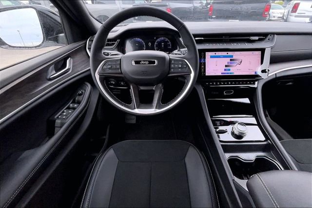New 2026 Jeep Grand Cherokee L 4WD image 16