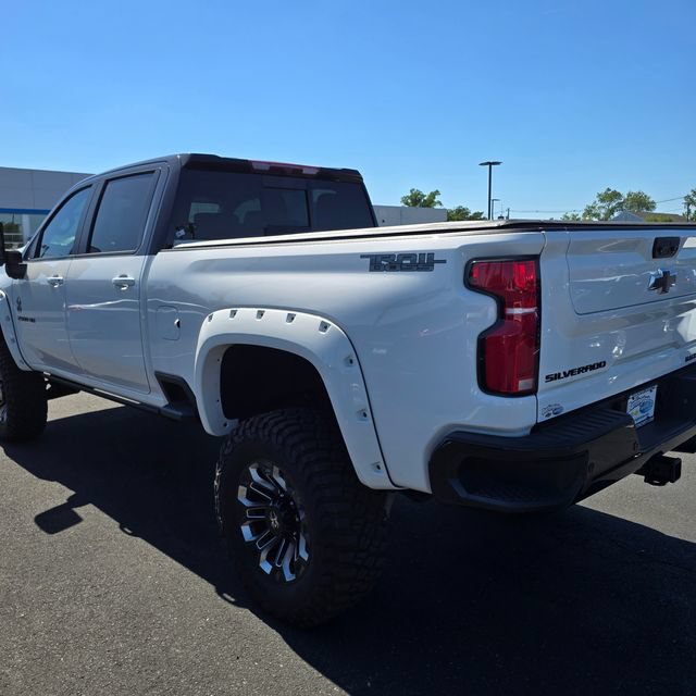 Used 2025 Chevrolet Silverado 2500 LT w/ Trail Boss Package AWD/4WD image 7
