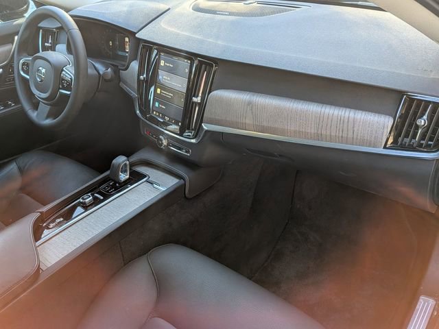 Certified 2023 Volvo S90 B6 Plus image 27