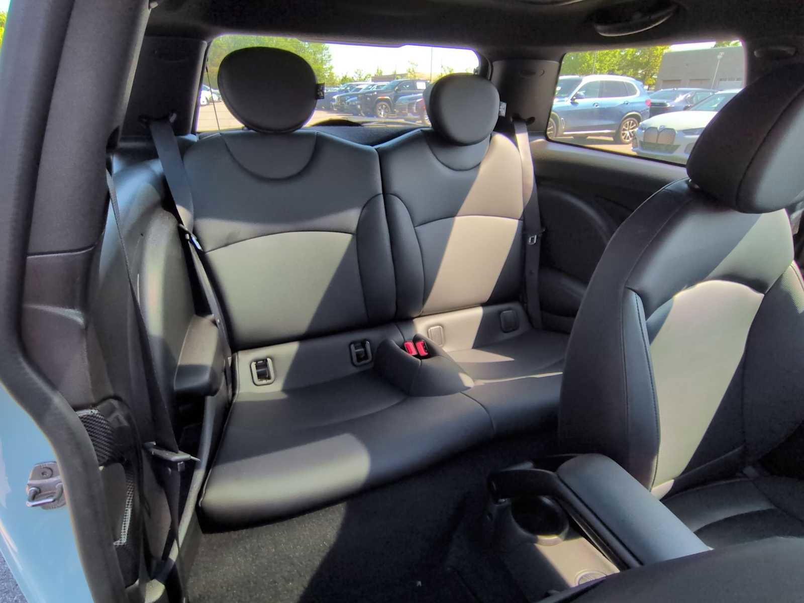 Used 2013 MINI Cooper S FWD image 19