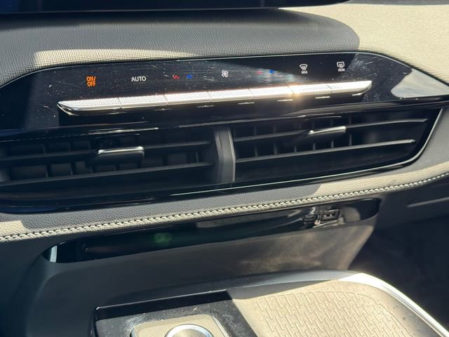 Certified 2025 Buick Enclave Preferred image 16