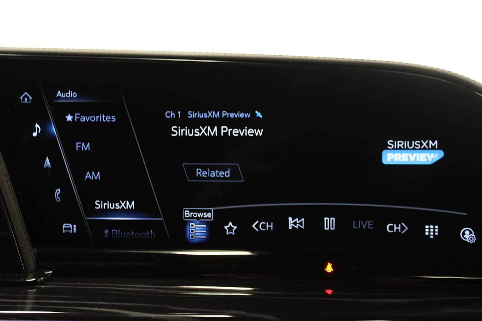 Used 2023 Cadillac Escalade V w/ LPO, ONYX Package image 41