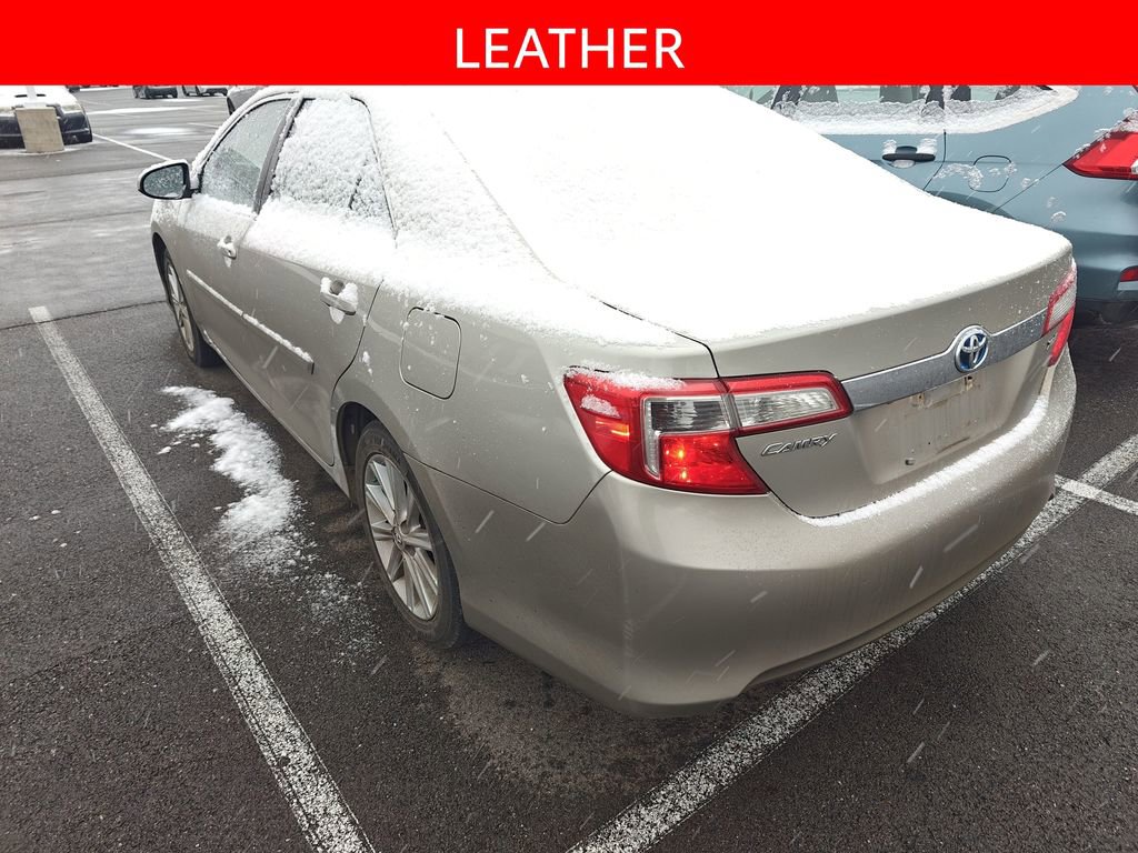 Used 2014 Toyota Camry XLE w/ Leather Package image 4