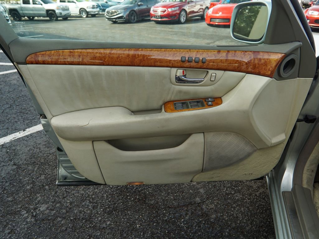Used 2002 Lexus LS 430 image 13