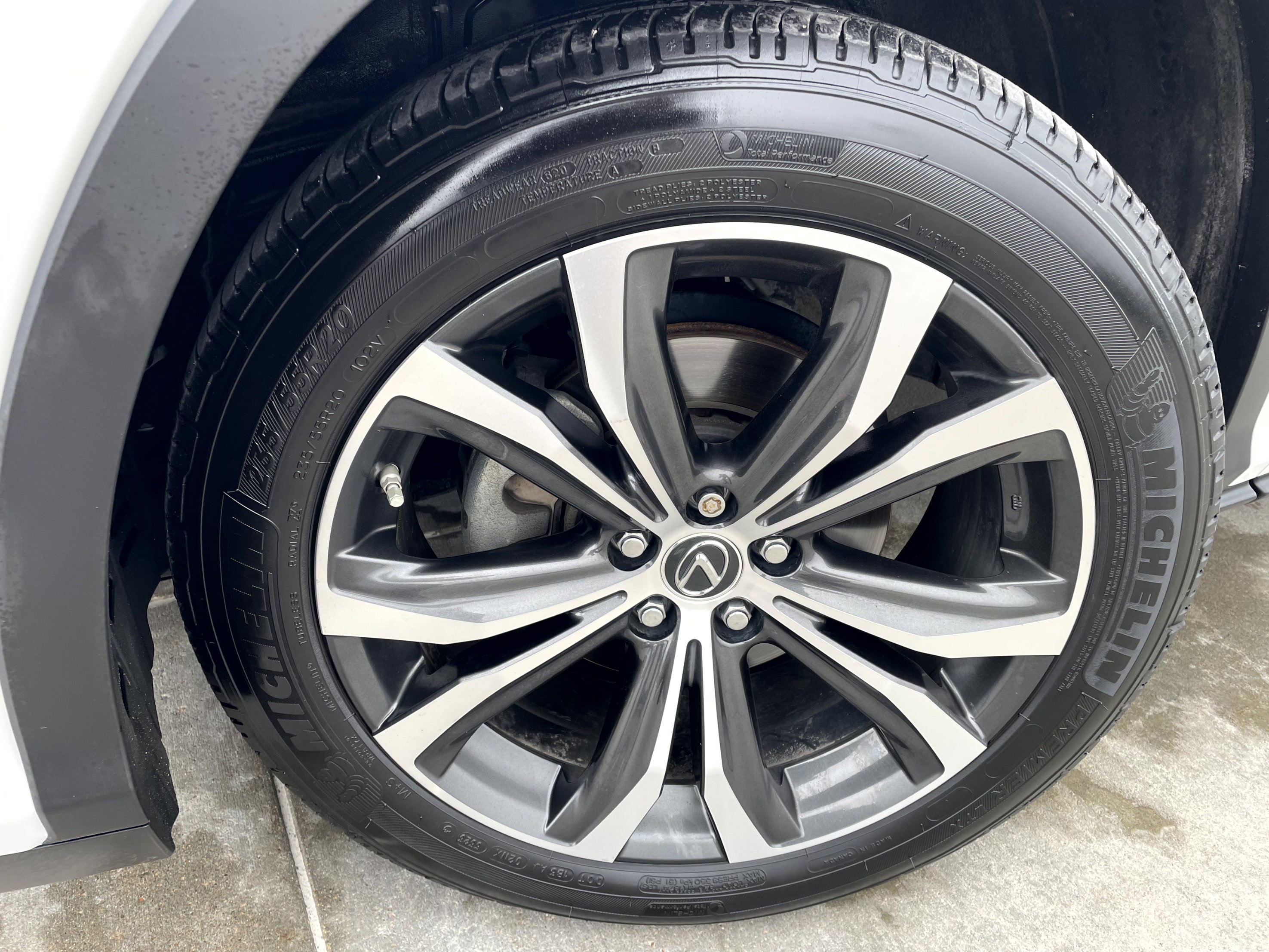 Used 2019 Lexus RX 350L Luxury image 6