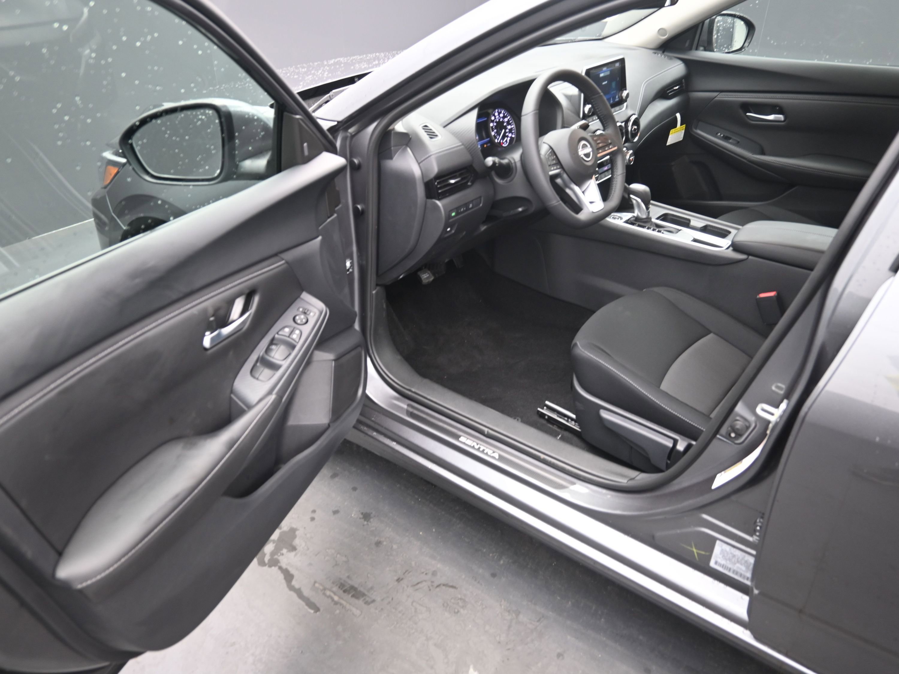 New 2025 Nissan Sentra SV w/ All-Weather Package image 14