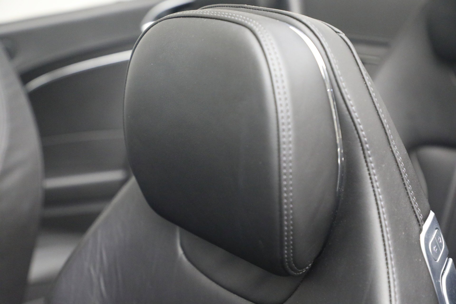 Used 2020 Bentley Continental GT V8 AWD/4WD image 32