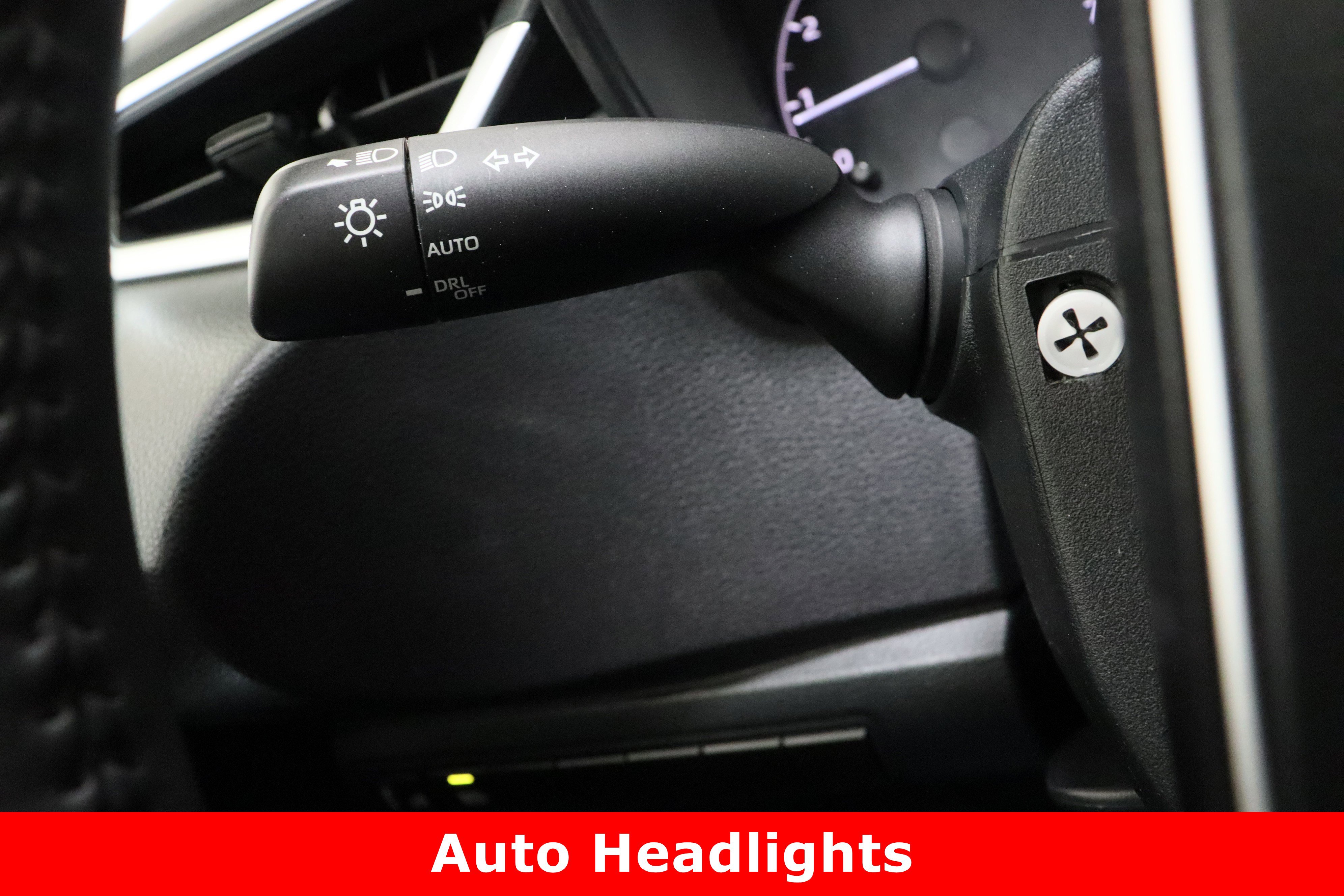 Used 2024 Toyota Corolla SE image 22