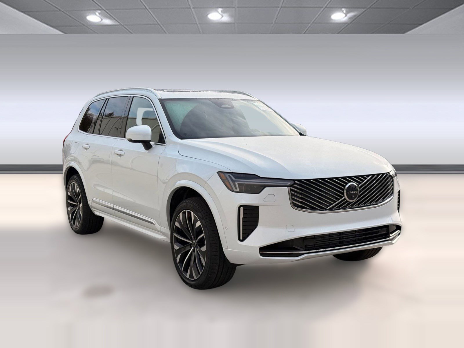 New 2026 Volvo XC90 T8 Plus w/ Protection Package Premier image 7