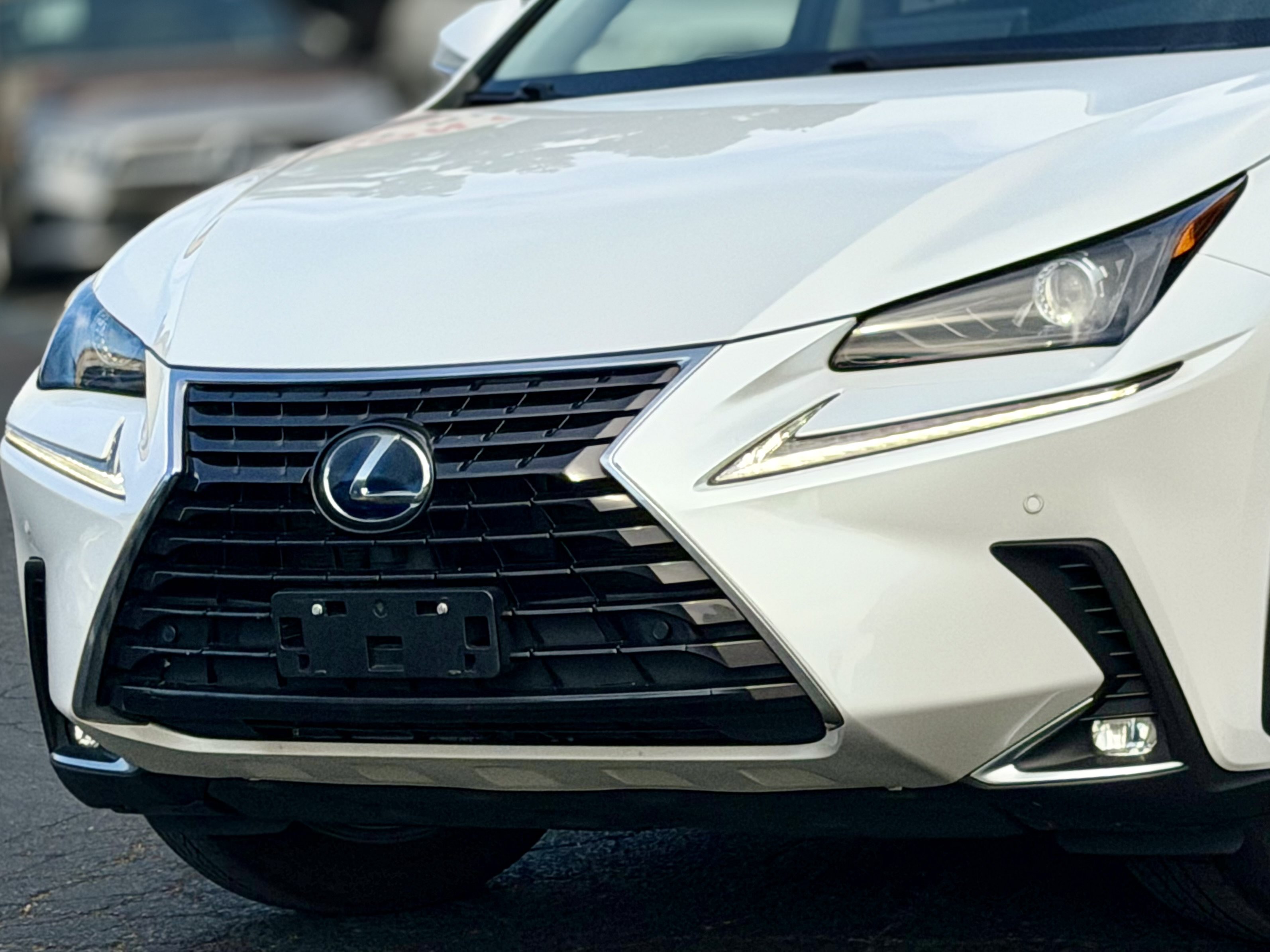 Used 2018 Lexus NX 300h AWD w/ Premium Package image 7