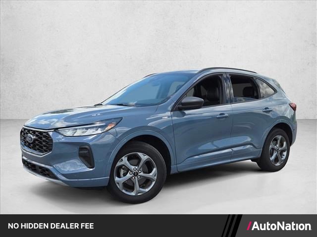 Used 2024 Ford Escape ST-Line w/ Tech Pack #1 AWD/4WD image 1