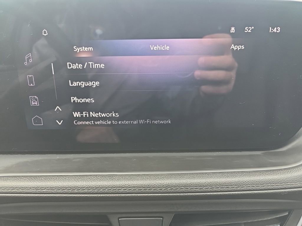 Used 2024 Buick Encore GX Sport Touring image 26