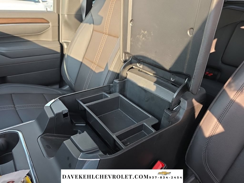 Used 2026 Chevrolet Silverado 2500 High Country w/ High Country Premium Package AWD/4WD image 20