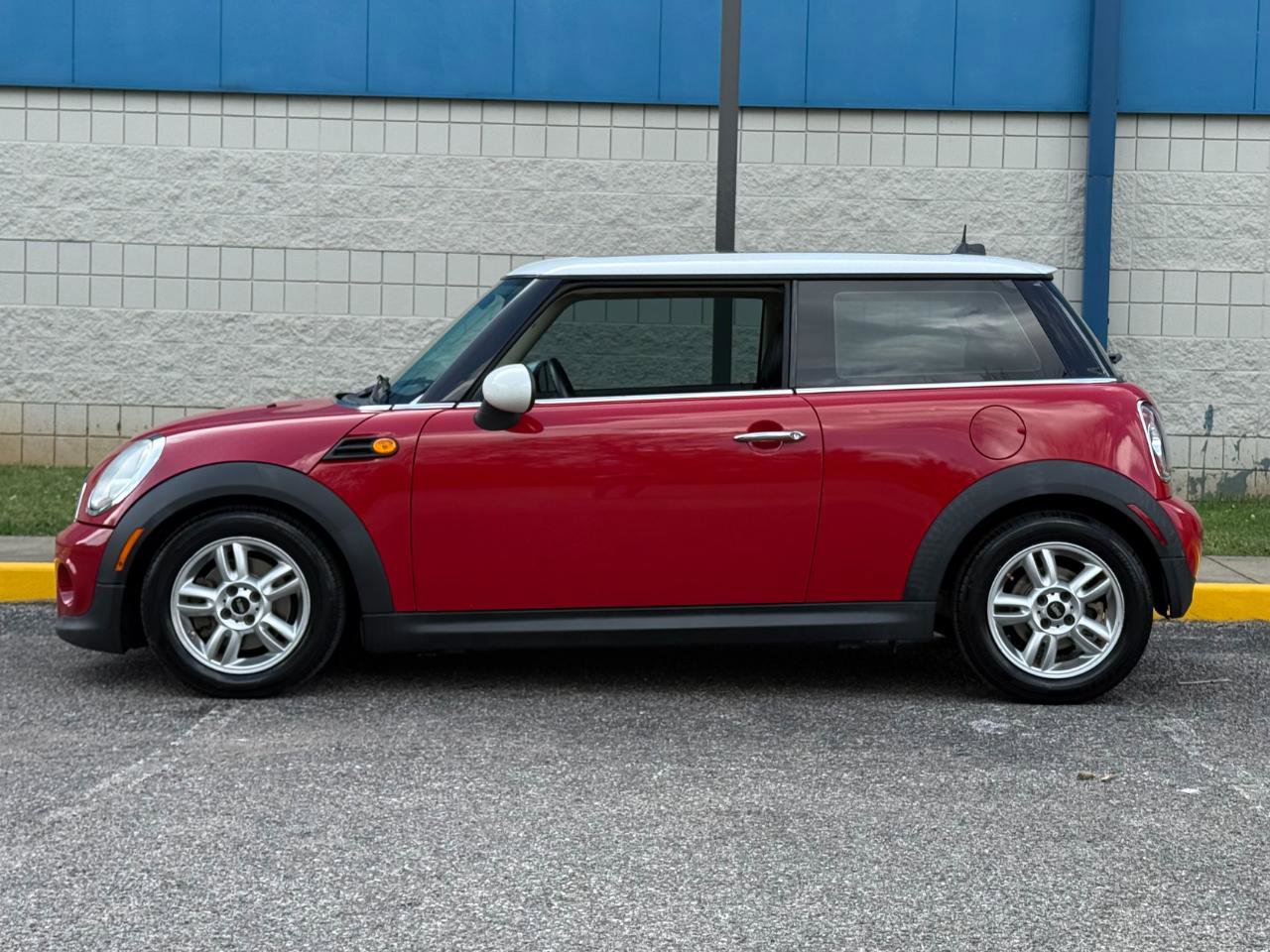 Used 2013 MINI Cooper Hardtop FWD image 8