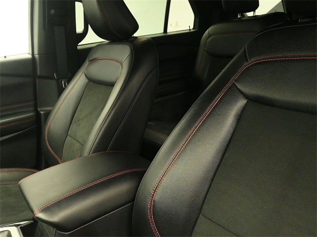 Used 2022 Ford Explorer ST-Line w/ Class IV Trailer Tow Package image 20