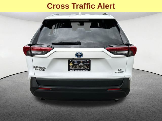Used 2024 Toyota RAV4 LE AWD/4WD image 9