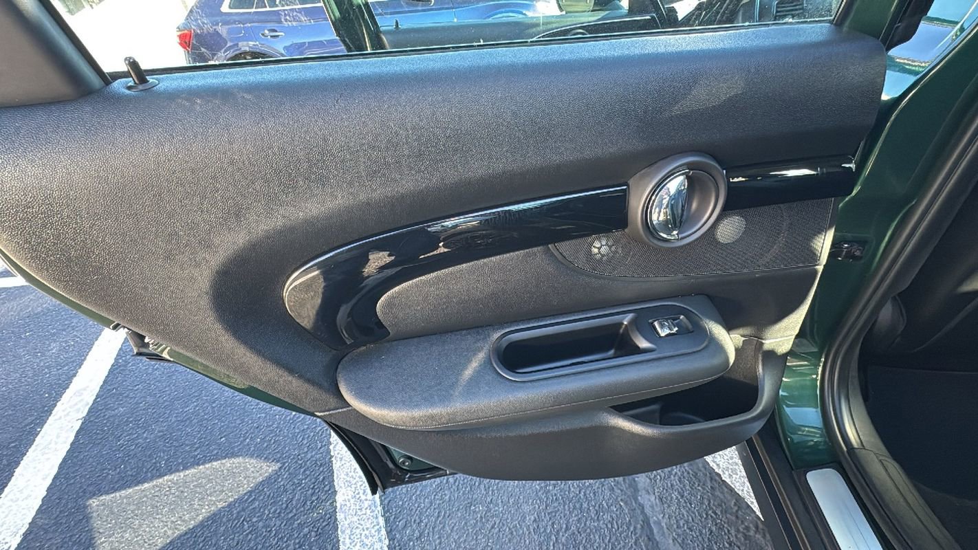 Used 2017 MINI Cooper Clubman ALL4 image 13