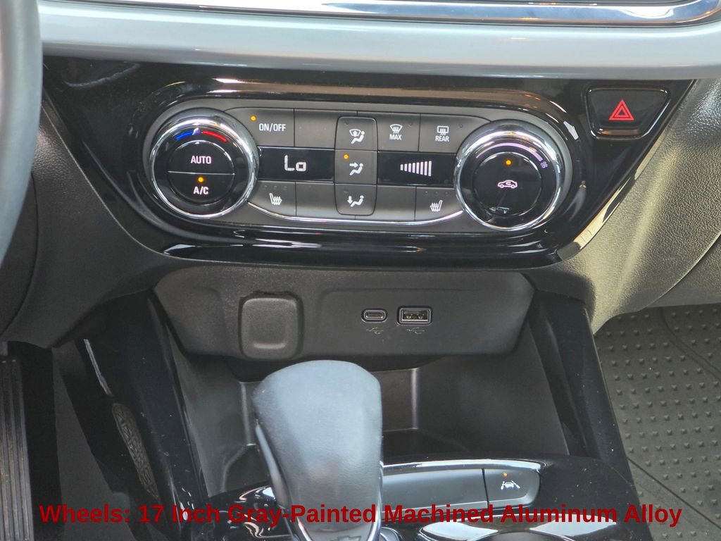 Used 2025 Chevrolet Trax LT w/ Driver Confidence Package FWD image 20