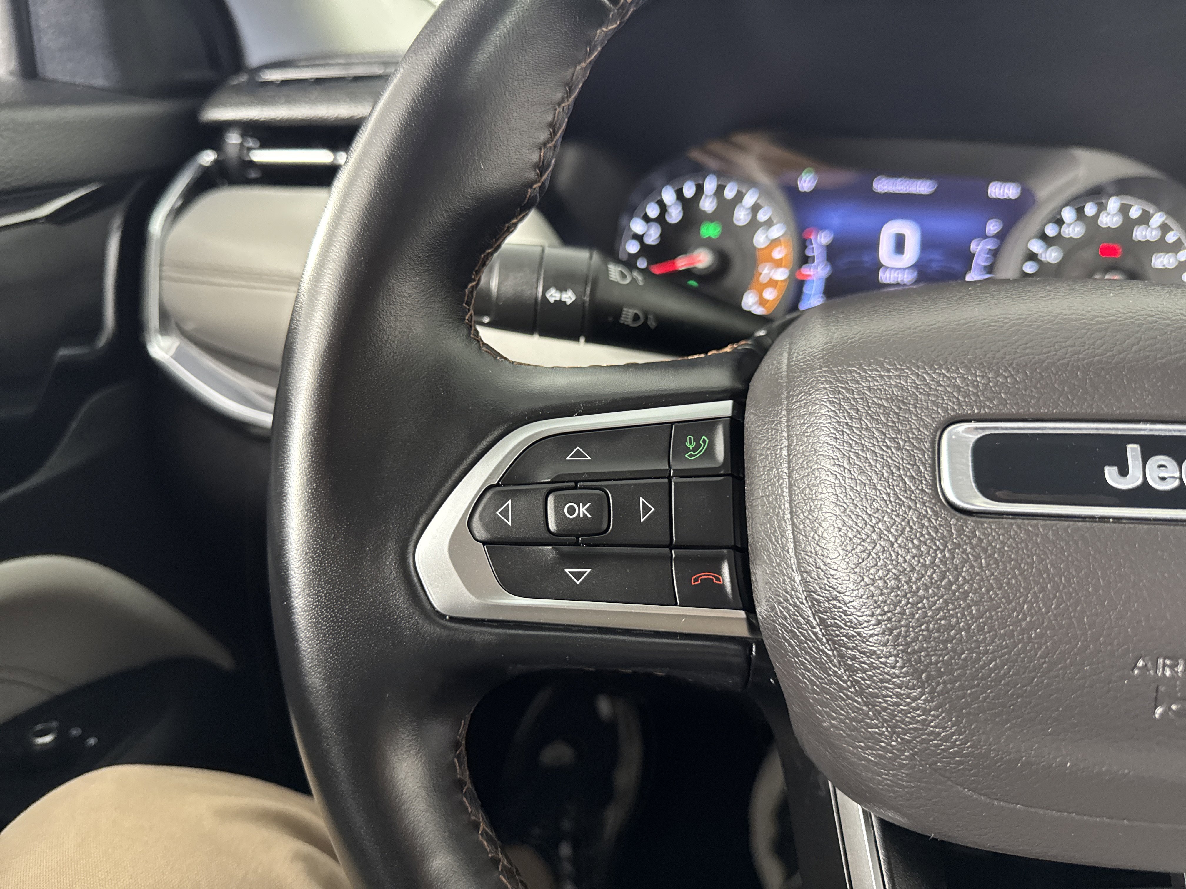 Used 2022 Jeep Compass Limited image 26