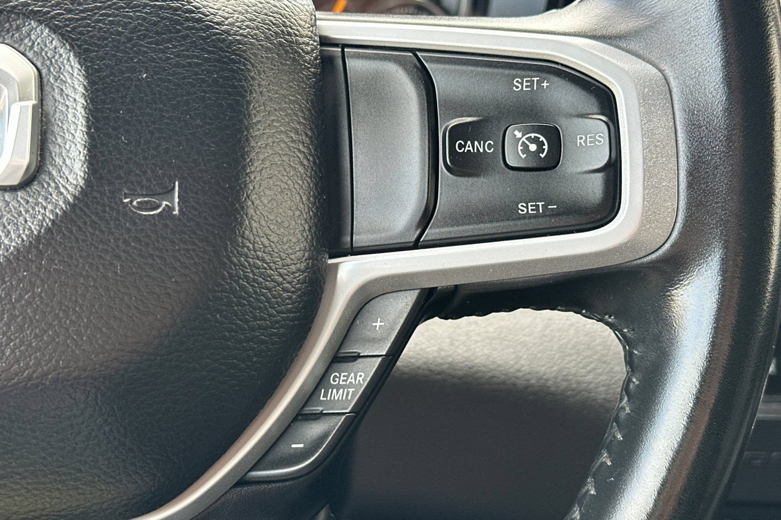 Used 2021 RAM 1500 Big Horn RWD image 31