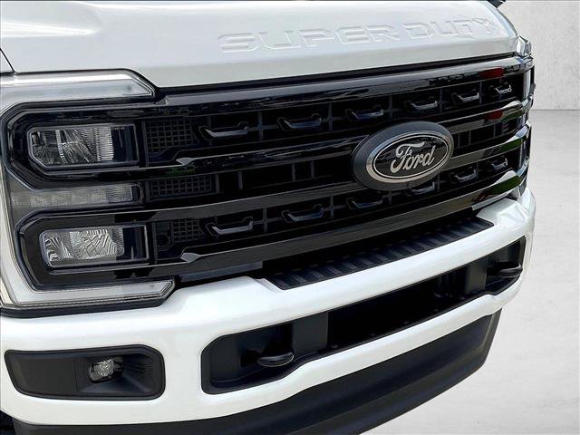 Used 2024 Ford F250 Lariat w/ Black Appearance Package AWD/4WD image 27