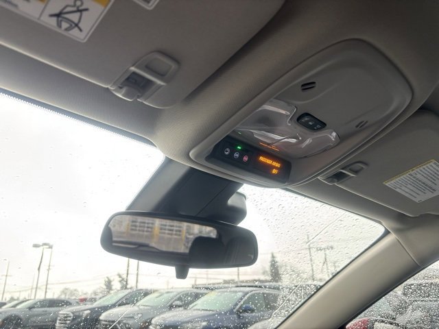 Used 2024 Buick Encore GX Sport Touring w/ Comfort Package image 27