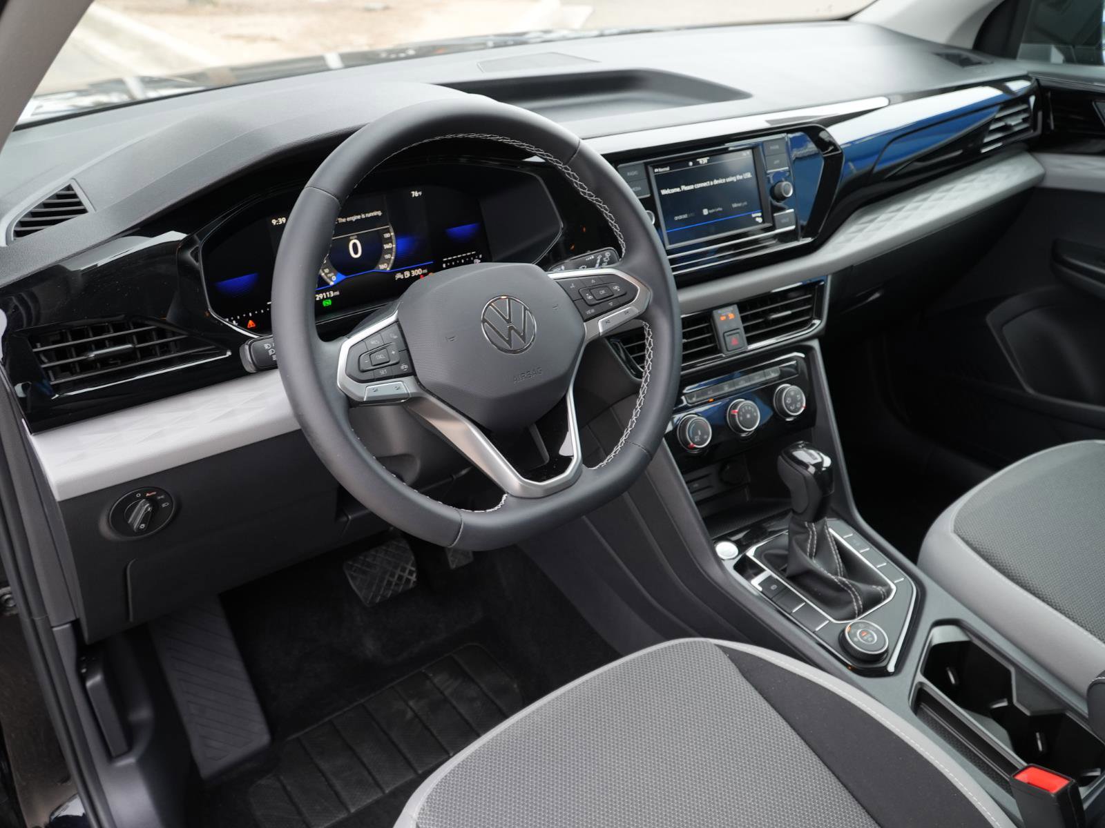 Used 2023 Volkswagen Taos S image 14