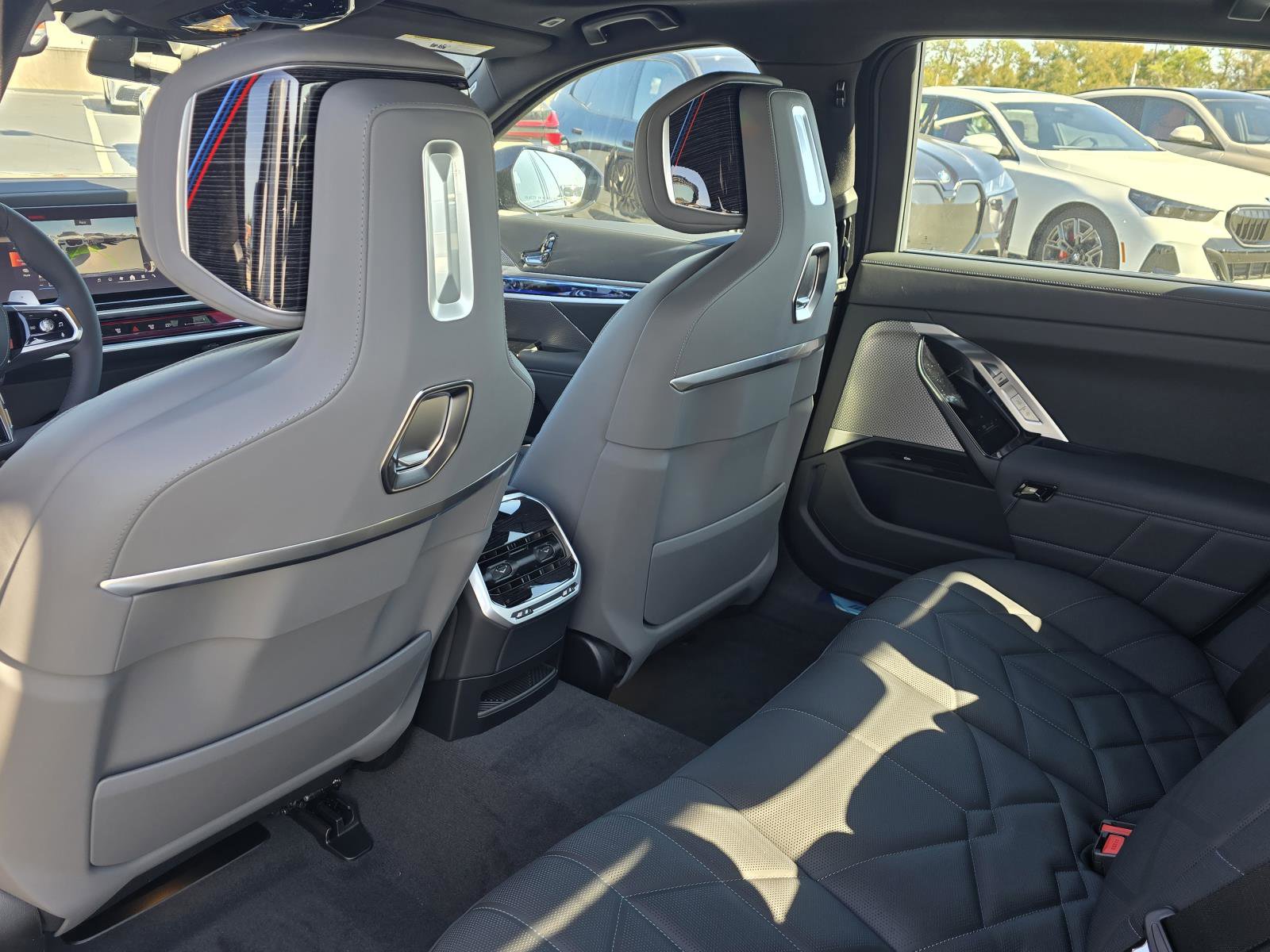 New 2026 BMW 740i w/ Premium Package image 9