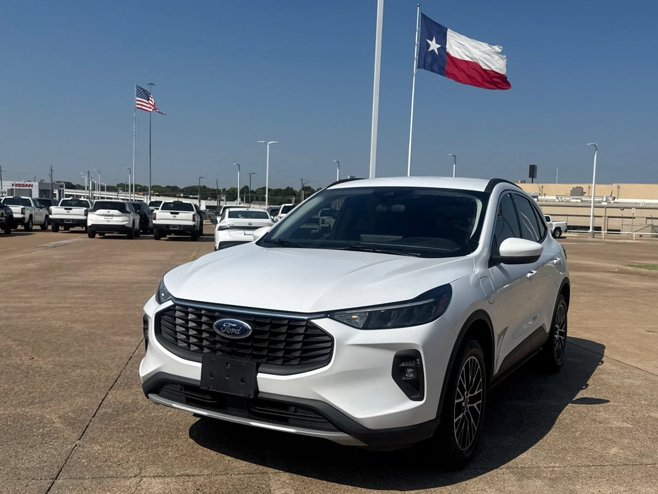Used 2023 Ford Escape SE FWD image 7