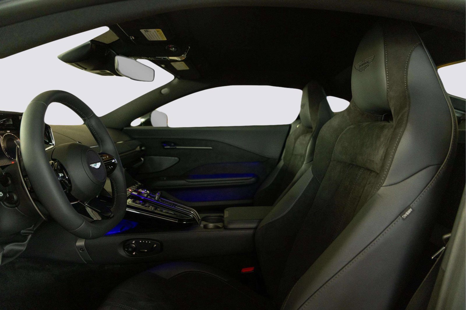 New 2026 Aston Martin V8 Vantage Coupe image 41