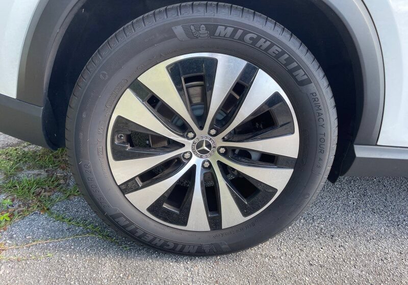 Certified 2025 Mercedes-Benz GLE 350 4MATIC image 16