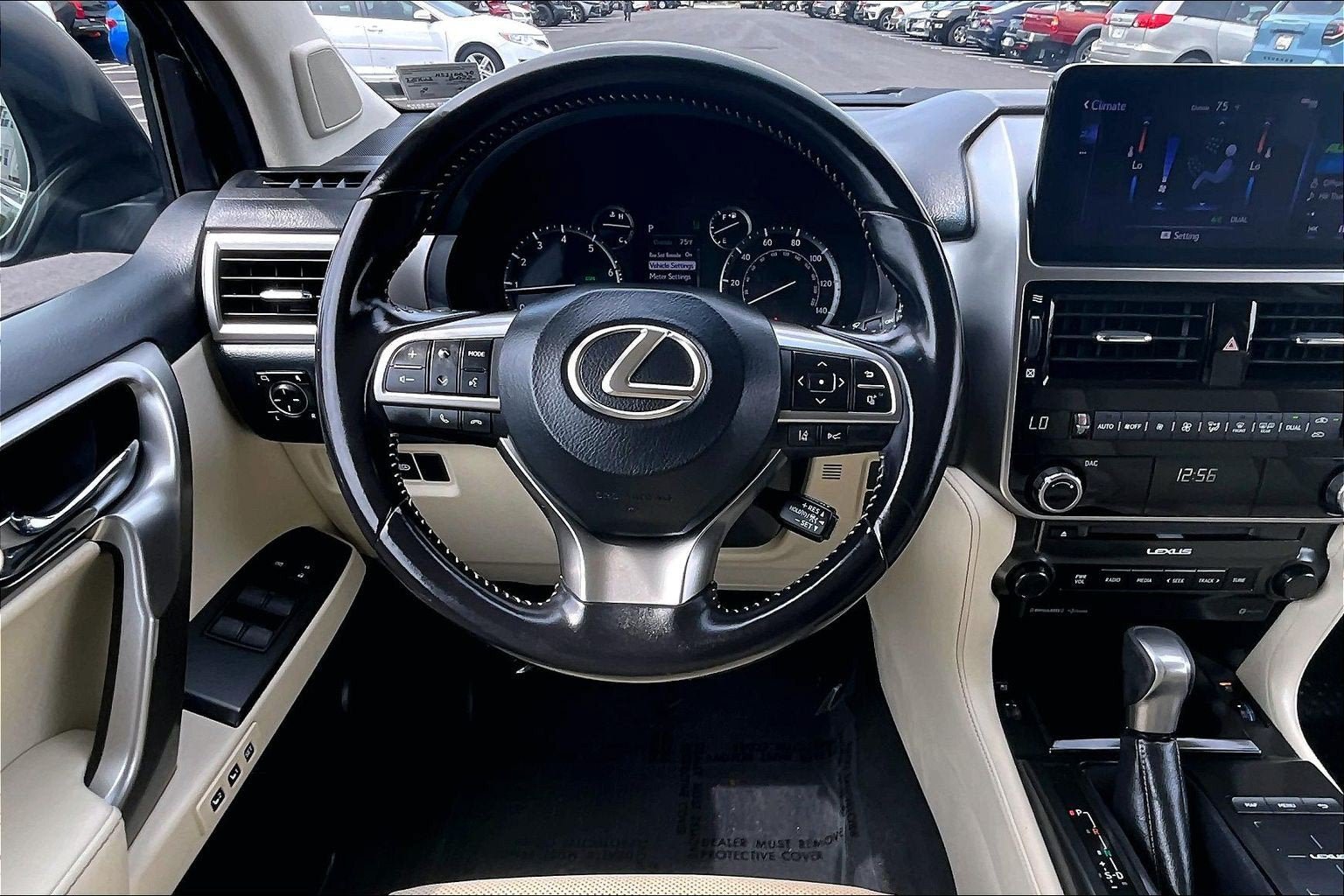 Used 2022 Lexus GX 460 w/ Accessory Package AWD/4WD image 5