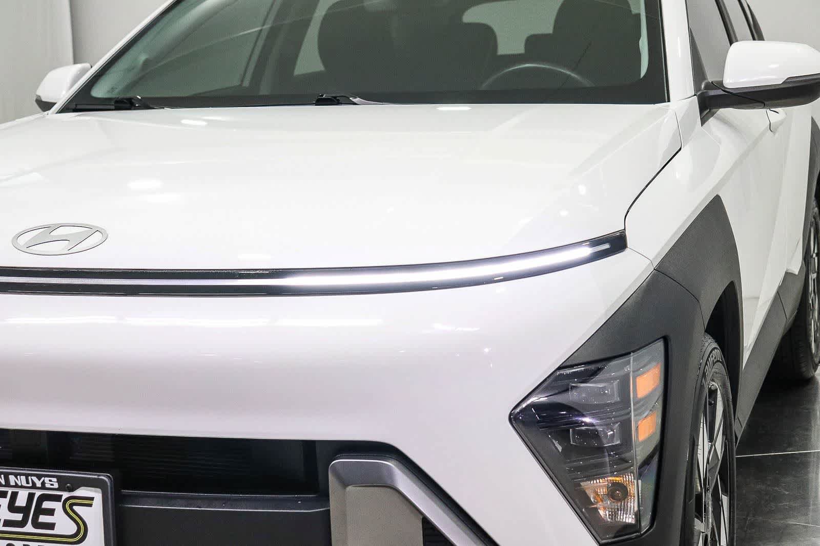 Used 2024 Hyundai Kona SEL FWD image 7