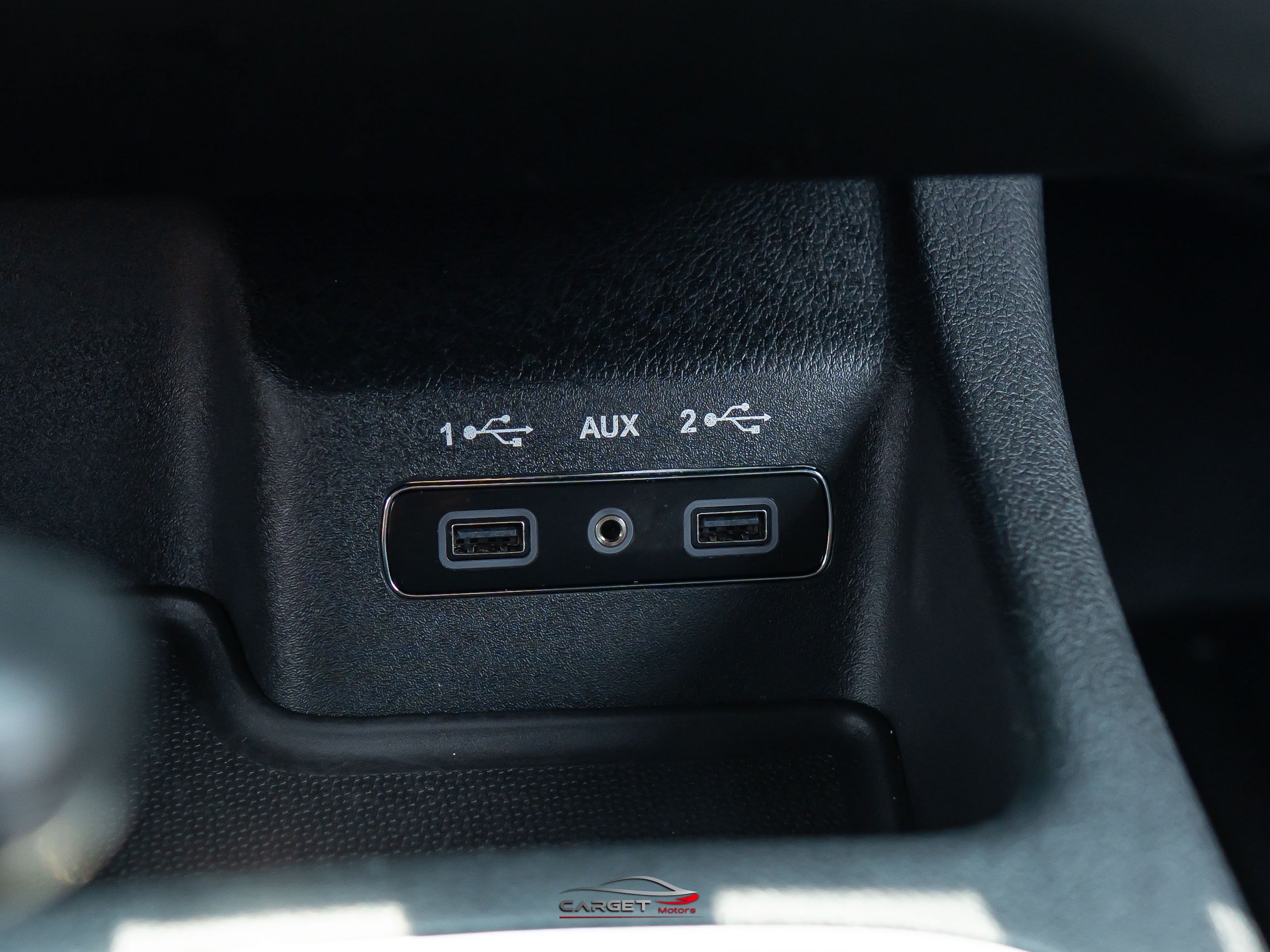 Used 2020 Dodge Durango R/T w/ Blacktop Package AWD/4WD image 36