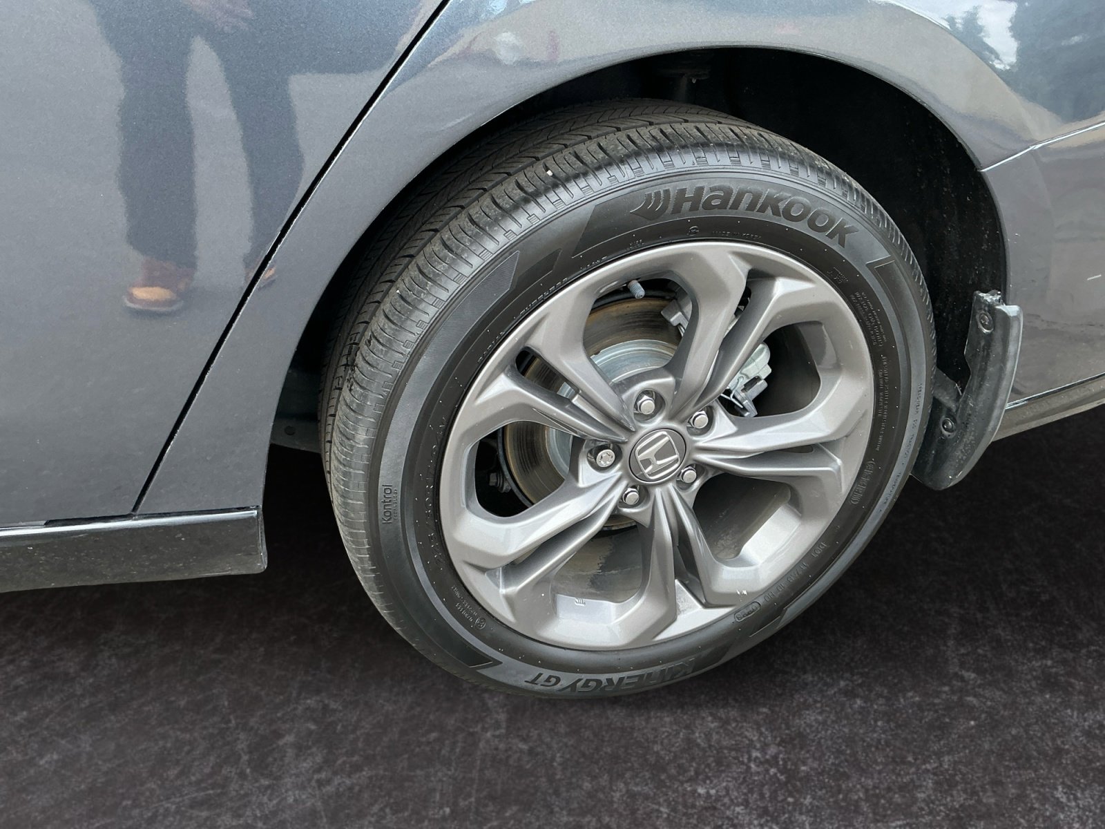 Used 2023 Honda Accord EX-L image 10