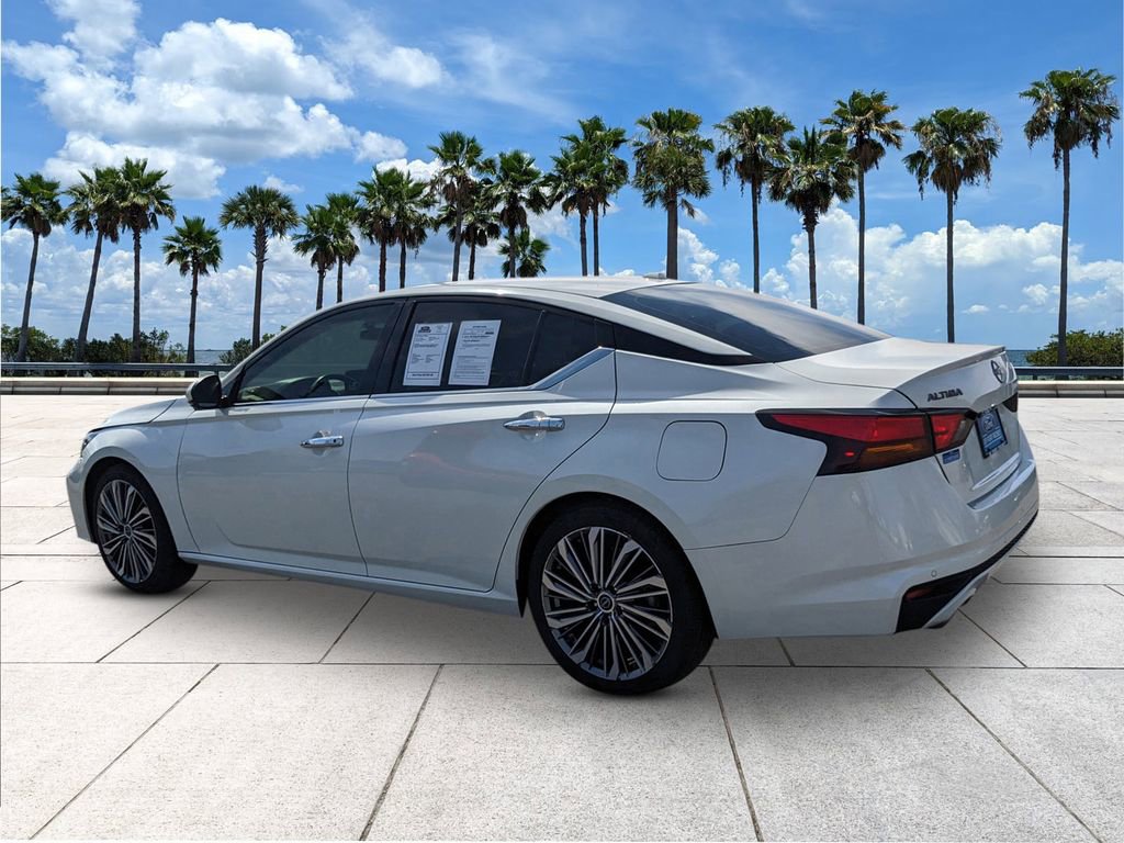 Used 2023 Nissan Altima 2.5 SL image 6