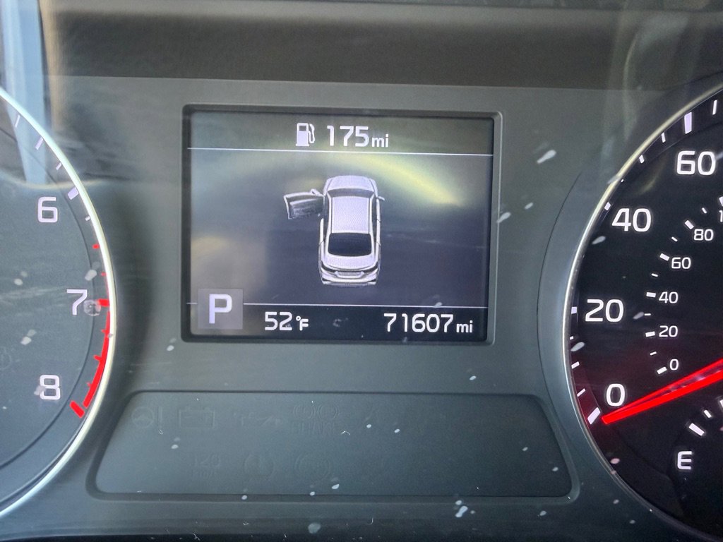 Used 2021 Kia Forte LXS FWD image 20